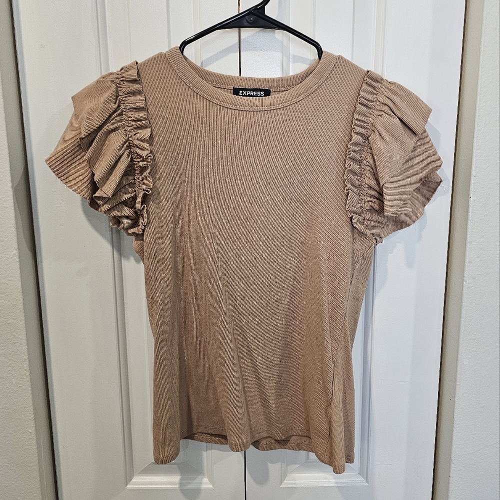 Express Ribbed Ruffle Sleeve Top - Picture 2 of 3
